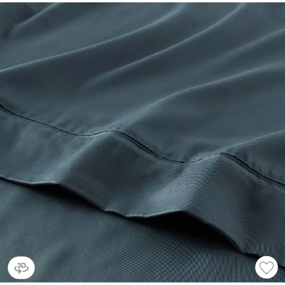 Standard 320 Thread Count Cool TENCEL® Lyocell Pillowcase Graphite - Threshold™